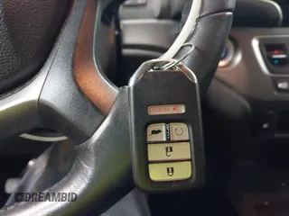 2020 Honda Pilot EX-L z VIN 5FNYF6H58LB061994, wystawiony jako IAAI lot #42358236 z przebiegiem 49 436 mil mil oraz . Historia ofert i sprzedaży dostępna na DreamBid. Obrazek 11.