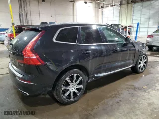 2020 Volvo XC60 Inscription with VIN YV4102RL1L1474466, listed as a Copart auction lot 43901535 with 53,153 mi miles and Non Repairable. Bid and sale history available at carsss.com. Image 3.