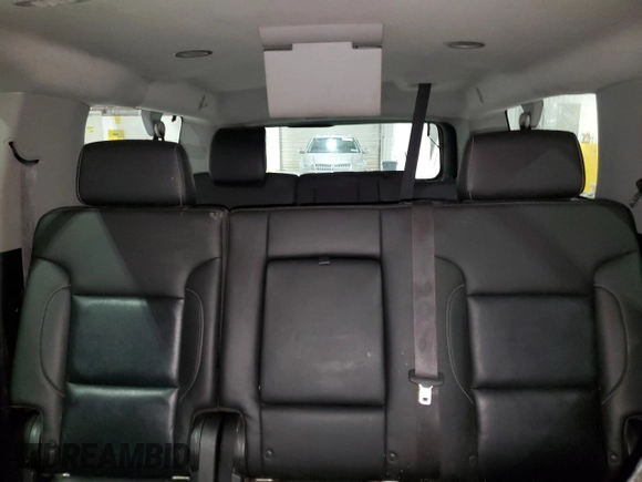 2019 Chevrolet Suburban LT z VIN 1GNSKHKC7KR234280, wystawiony jako Copart lot #56954805 z przebiegiem 144 230 mil mil oraz Szkoda całkowita • Salvage title. Historia ofert i sprzedaży dostępna na DreamBid. Obrazek 10.