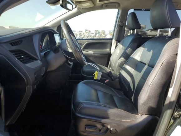 2020 Toyota Sienna SE with VIN 5TDXZ3DC2LS029818, listed as a Copart auction lot 88257995 with 55,027 mi miles and Salvage Title. Bid and sale history available at carsss.com. Image 7.