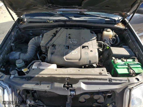 2005 Toyota 4Runner SR5 with VIN JTEBU14R258032707, listed as a Copart auction lot 69097904 with 173,155 mi miles and Salvage Title. Bid and sale history available at carsss.com. Image 12.