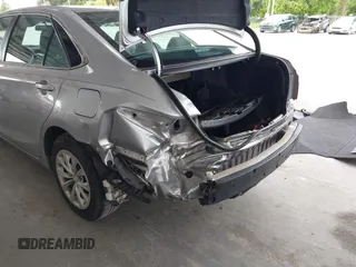 2017 Toyota Camry XLE с VIN 4T1BF1FK0HU409699, выставлен на аукционе IAAI как лот 42405827 с пробегом 72 851 миль миль и . История ставок и продаж доступна на DreamBid. Изображение 6.
