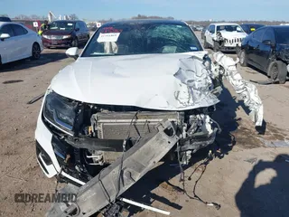 2020 Volkswagen Arteon SEL Premium R-Line с VIN WVWTR7AN3LE013290, выставлен на аукционе IAAI как лот 41351869 с пробегом Не указан миль и . История ставок и продаж доступна на DreamBid. Изображение 12.