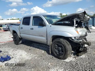 2013 Toyota Tacoma with VIN 3TMLU4EN7DM132916, listed as a Copart auction lot 59885795 with 196,011 mi miles and Salvage title. Bid and sale history available at DreamBid. Image 4.