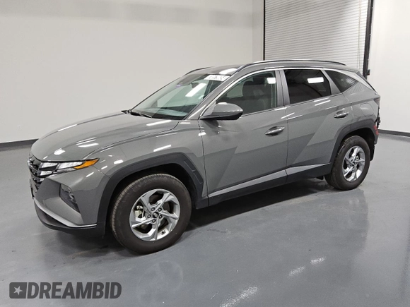 2024 Hyundai Tucson SEL with VIN 5NMJBCDE7RH427081, listed as a Copart auction lot 78979654 with 7,490 mi miles and Clean Title. Bid and sale history available at carsss.com. Image 1.