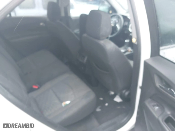 2018 Chevrolet Equinox LT with VIN 2GNAXJEV7J6193919, listed as a IAAI auction lot 41609954 with 107,087 mi miles. Bid and sale history available at carsss.com. Image 8.