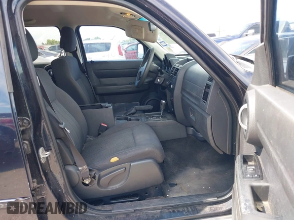 2011 Dodge Nitro Heat with VIN 1D4PT4GK1BW563775, listed as a IAAI auction lot 42573092 with 125,280 mi miles and . Bid and sale history available at DreamBid. Image 5.