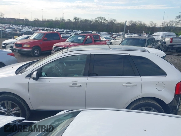 2014 Ford Edge Limited with VIN 2FMDK3KCXEBA04174, listed as a IAAI auction lot 41871170 with 141,193 mi miles. Bid and sale history available at carsss.com. Image 15.