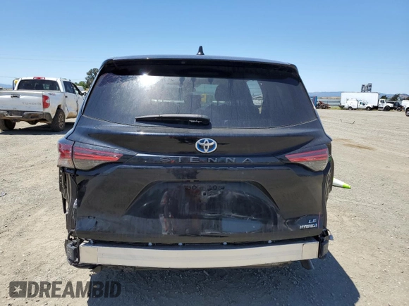 2021 Toyota Sienna LE с VIN 5TDKRKECXMS056186, выставлен на аукционе Copart как лот 57357395 с пробегом 30 580 миль миль и Списание • Salvage title. История ставок и продаж доступна на DreamBid. Изображение 6.