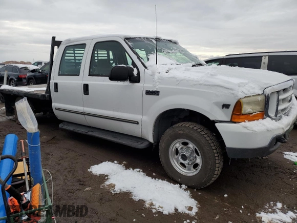 2000 Ford Super Duty F-250 XL with VIN 1FTNW21SXYEB02887, listed as a Copart auction lot 79716124 with 184,020 mi miles and Salvage Title. Bid and sale history available at carsss.com. Image 4.