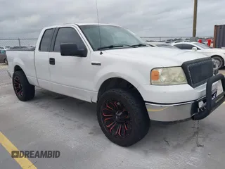 2006 Ford F-150 XL with VIN 1FTPX12V46NA98731, listed as a IAAI auction lot 41452322 with 227,107 mi miles. Bid and sale history available at carsss.com. Image 1.
