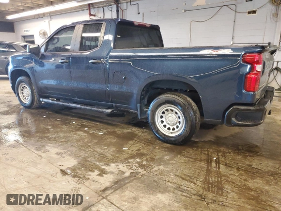 2020 Chevrolet Silverado 1500 Work Truck with VIN 1GCRYAEF1LZ163338, listed as a Copart auction lot 76897914 with 151,818 mi miles and Clean Title. Bid and sale history available at carsss.com. Image 2.