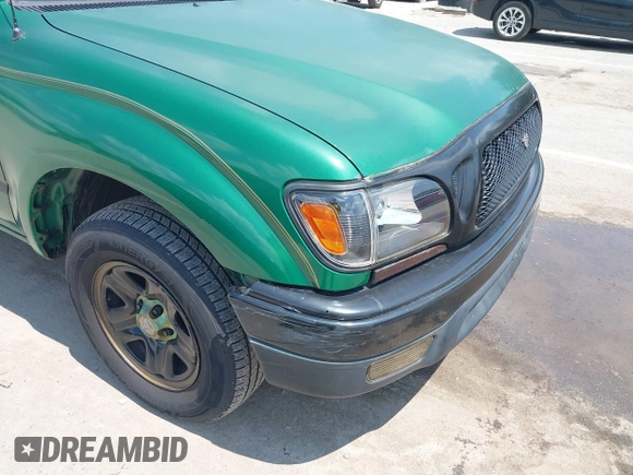 2001 Toyota Tacoma with VIN 5TENL42N51Z833243, listed as a IAAI auction lot 42753360 with 55,262 mi miles and . Bid and sale history available at DreamBid. Image 6.