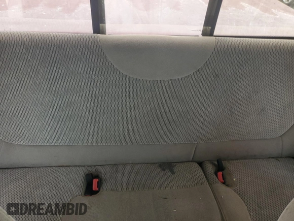 1997 Ford F-150 with VIN 2FTDX1726VCA74811, listed as a Copart auction lot 81909844 with 136,520 mi miles and Salvage title. Bid and sale history available at DreamBid. Image 10.