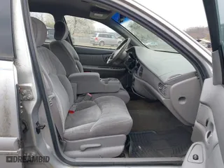 2002 Buick Century Custom with VIN 2G4WS52J921241503, listed as a IAAI auction lot 42016253 with 156,000 mi miles. Bid and sale history available at carsss.com. Image 5.