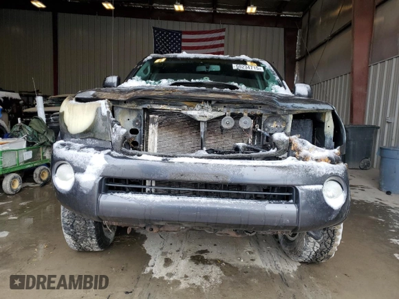 2009 Toyota Tacoma with VIN 5TEUU42N09Z608877, listed as a Copart auction lot 50234715 with 0 mi miles and Non Repairable. Bid and sale history available at carsss.com. Image 5.