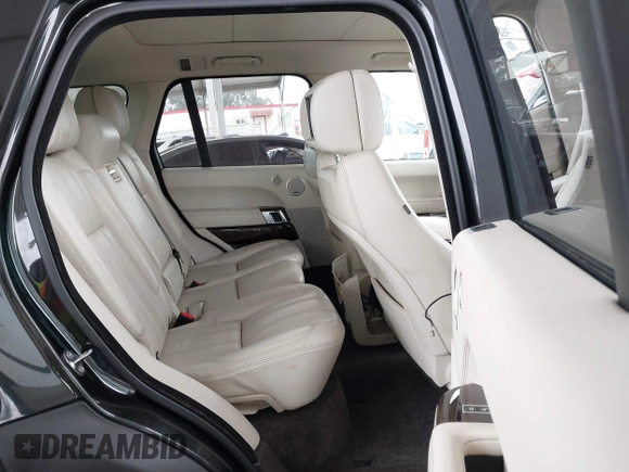 2016 Land Rover Range Rover HSE with VIN SALGS2PF8GA300025, listed as a IAAI auction lot 42450419 with 85,094 mi miles and . Bid and sale history available at DreamBid. Image 8.