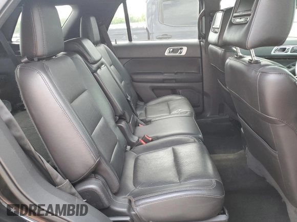 2015 Ford Explorer Limited z VIN 1FM5K7F87FGA82441, wystawiony jako Copart lot #53641705 z przebiegiem 159 887 mil mil oraz Szkoda całkowita • Salvage title. Historia ofert i sprzedaży dostępna na DreamBid. Obrazek 12.
