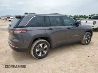 2022 Jeep Grand Cherokee with VIN 1C4RJYB68N8721311, listed as a Copart auction lot 59110545 with 27,922 mi miles and Clean title. Bid and sale history available at DreamBid. Image 3.