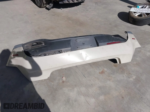 2014 Lincoln MKZ Hybrid с VIN 3LN6L2LU3ER815081, выставлен на аукционе IAAI как лот 42620562 с пробегом 133 377 миль миль и . История ставок и продаж доступна на DreamBid. Изображение 12.