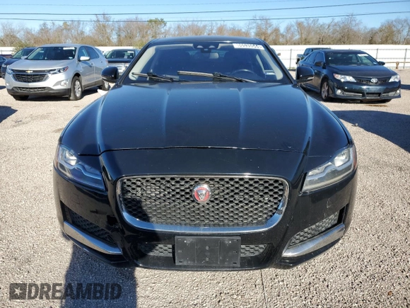 2016 Jaguar XF 35t Premium with VIN SAJBD4BV6GCY13916, listed as a Copart auction lot 86535544 with 93,872 mi miles and Clean Title. Bid and sale history available at carsss.com. Image 5.