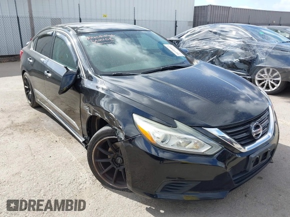 2016 Nissan Altima SR with VIN 1N4AL3AP2GC142213, listed as a IAAI auction lot 41946863 with 100,858 mi miles and . Bid and sale history available at carsss.com. Image 6.