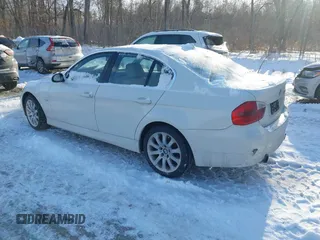 2008 BMW 3 Series 335xi with VIN WBAVD53578A285104, listed as a IAAI auction lot 41511202 with 147,916 mi miles. Bid and sale history available at carsss.com. Image 3.