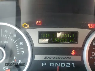 2006 Ford Expedition Eddie Bauer с VIN 1FMFU18556LA71749, выставлен на аукционе Copart как лот 43869655 с пробегом 150 228 миль миль и Списание • Salvage title. История ставок и продаж доступна на DreamBid. Изображение 9.