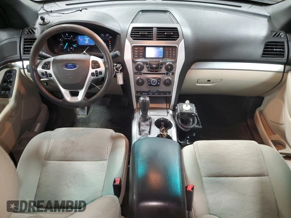 2015 Ford Explorer with VIN 1FM5K8B87FGA87702, listed as a Copart auction lot 51966235 with 131,940 mi miles and Salvage title. Bid and sale history available at DreamBid. Image 8.