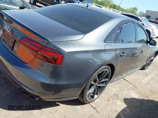 2016 Audi S8 Plus with VIN WUAJ5AFD2GN900596, listed as a IAAI auction lot 42014762 with 1 mi miles. Bid and sale history available at carsss.com. Image 4.