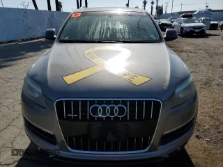 2012 Audi Q7 Premium Plus z VIN WA1LMAFE7CD009828, wystawiony jako Copart lot #56155035 z przebiegiem 91 379 mil mil oraz Szkoda całkowita • Salvage title. Historia ofert i sprzedaży dostępna na DreamBid. Obrazek 5.