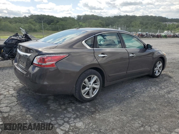 2015 Nissan Altima 2.5 with VIN 1N4AL3AP1FC474805, listed as a Copart auction lot 61560655 with 176,440 mi miles and Salvage title. Bid and sale history available at DreamBid. Image 3.