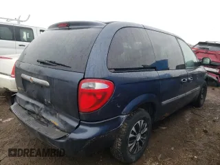 2007 Chrysler Town & Country SWB with VIN 1A4GJ45R27B203877, listed as a Copart auction lot 40086634 with 94,865 mi miles and Salvage Title. Bid and sale history available at carsss.com. Image 3.