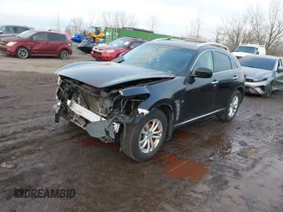2015 Infiniti QX70 with VIN JN8CS1MW2FM480768, listed as a IAAI auction lot 41229824 with 149,146 mi miles and . Bid and sale history available at DreamBid. Image 18.