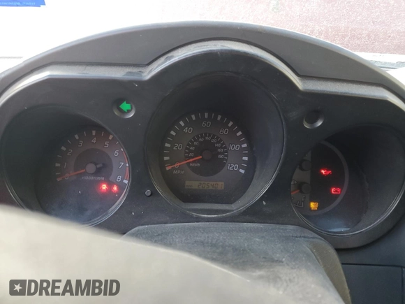 2003 Nissan Xterra XE with VIN 5N1ED28T83C672097, listed as a Copart auction lot 88880735 with 205,401 mi miles and Salvage Title. Bid and sale history available at DreamBid. Image 9.