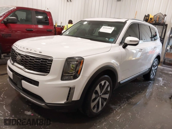 2021 Kia Telluride S with VIN 5XYP6DHC3MG163437, listed as a IAAI auction lot 42214466 with 114,329 mi miles and . Bid and sale history available at DreamBid. Image 2.