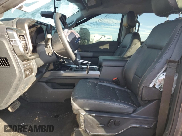 2024 Ford F-350 XL with VIN 1FT8W3BM6REE92164, listed as a Copart auction lot 88810125 with 7,863 mi miles and Salvage Title. Bid and sale history available at DreamBid. Image 7.