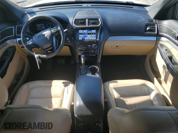 2017 Ford Explorer XLT с VIN 1FM5K7D86HGB37791, выставлен на аукционе Copart как лот 62280645 с пробегом 194 092 миль миль и Списание • Salvage title. История ставок и продаж доступна на DreamBid. Изображение 8.