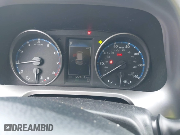 2017 Toyota RAV4 XLE with VIN JTMWFREV8HJ118885, listed as a IAAI auction lot 42097180 with 122,481 mi miles. Bid and sale history available at carsss.com. Image 7.