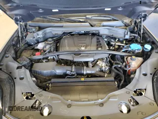 2023 Maserati Grecale Modena z VIN ZN682AVM3P7440115, wystawiony jako Copart lot #54240145 z przebiegiem Nie podano mil oraz Szkoda całkowita • Salvage title. Historia ofert i sprzedaży dostępna na DreamBid. Obrazek 12.