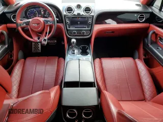 2018 Bentley Bentayga Signature z VIN SJAAC2ZV9JC019153, wystawiony jako Copart lot #61819484 z przebiegiem 55 516 mil mil oraz Szkoda całkowita • Salvage title. Historia ofert i sprzedaży dostępna na DreamBid. Obrazek 8.