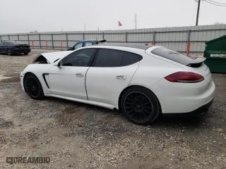 2016 Porsche Panamera 4 with VIN WP0AA2A71GL006245, listed as a Copart auction lot 44398474 with 128,381 mi miles. Bid and sale history available at carsss.com. Image 2.