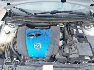 2013 Mazda Mazda3 i Sport with VIN JM1BL1U70D1776657, listed as a IAAI auction lot 42131274 with 133,362 mi miles. Bid and sale history available at carsss.com. Image 10.