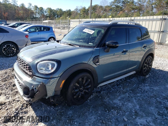 2021 MINI Countryman Cooper S with VIN WMZ53BR06M3M31586, listed as a Copart auction lot 84194484 with 70,141 mi miles and Salvage Title. Bid and sale history available at carsss.com. Image 1.