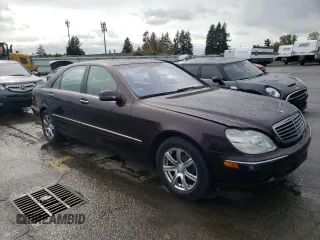 2002 Mercedes-Benz S-Class 4.3L with VIN WDBNG70J52A235556, listed as a Copart auction lot 51369375 with 201,655 mi miles and Salvage Title. Bid and sale history available at carsss.com. Image 4.