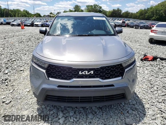 2022 Kia Sorento LX with VIN 5XYRG4LC7NG117480, listed as a Copart auction lot 56733595 with 84,158 mi miles and Salvage title. Bid and sale history available at DreamBid. Image 5.