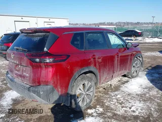 2022 Nissan Rogue SV with VIN 5N1BT3BB2NC694420, listed as a IAAI auction lot 41391651 with 58,000 mi miles. Bid and sale history available at carsss.com. Image 4.