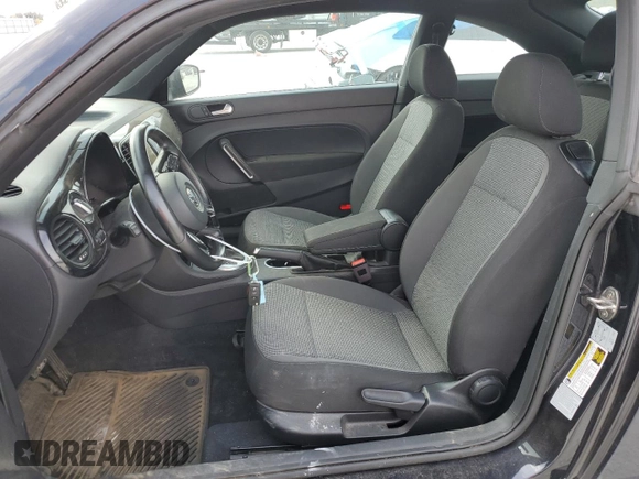2018 Volkswagen Beetle S with VIN 3VWFD7AT9JM709408, listed as a Copart auction lot 45959565 with 34,317 mi miles and Salvage title. Bid and sale history available at DreamBid. Image 7.