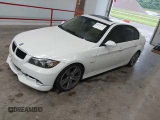 2006 BMW 3 Series 325xi with VIN WBAVD13536KV11185, listed as a IAAI auction lot 42543717 with Not provided miles and . Bid and sale history available at DreamBid. Image 2.