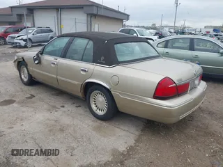 1999 Mercury Grand Marquis LS с VIN 2MEFM75W6XX630636, выставлен на аукционе IAAI как лот 42471128 с пробегом 216 223 миль миль и . История ставок и продаж доступна на DreamBid. Изображение 3.